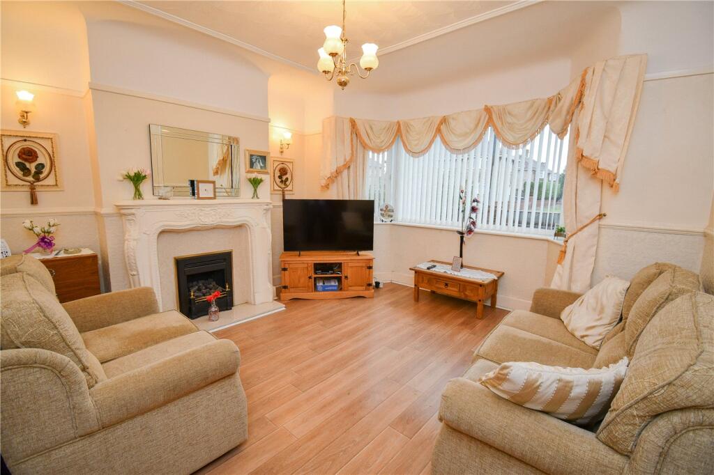 House in Wirral, Liverpool City Region - View 2