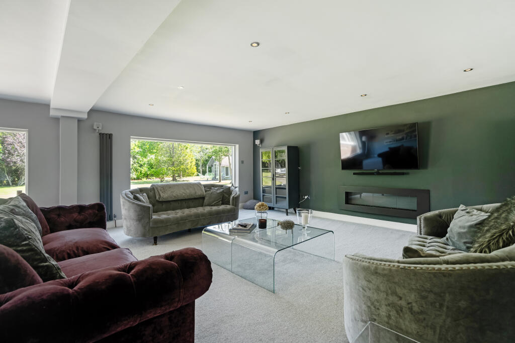 Gatehouse Lane, Hassocks, BN6 photo 2