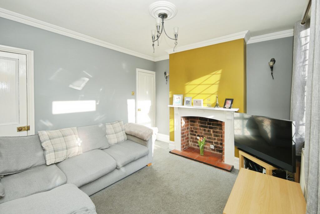 Main image of property: Church Road, Nuneaton, CV10