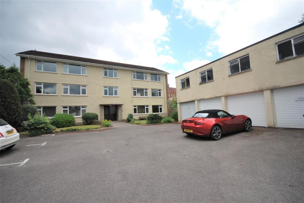 3 Limes Court, Cowbridge, Vale of Glamorgan, CF71 7BL