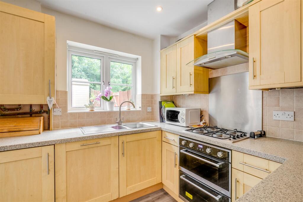 House in Stevenage - More