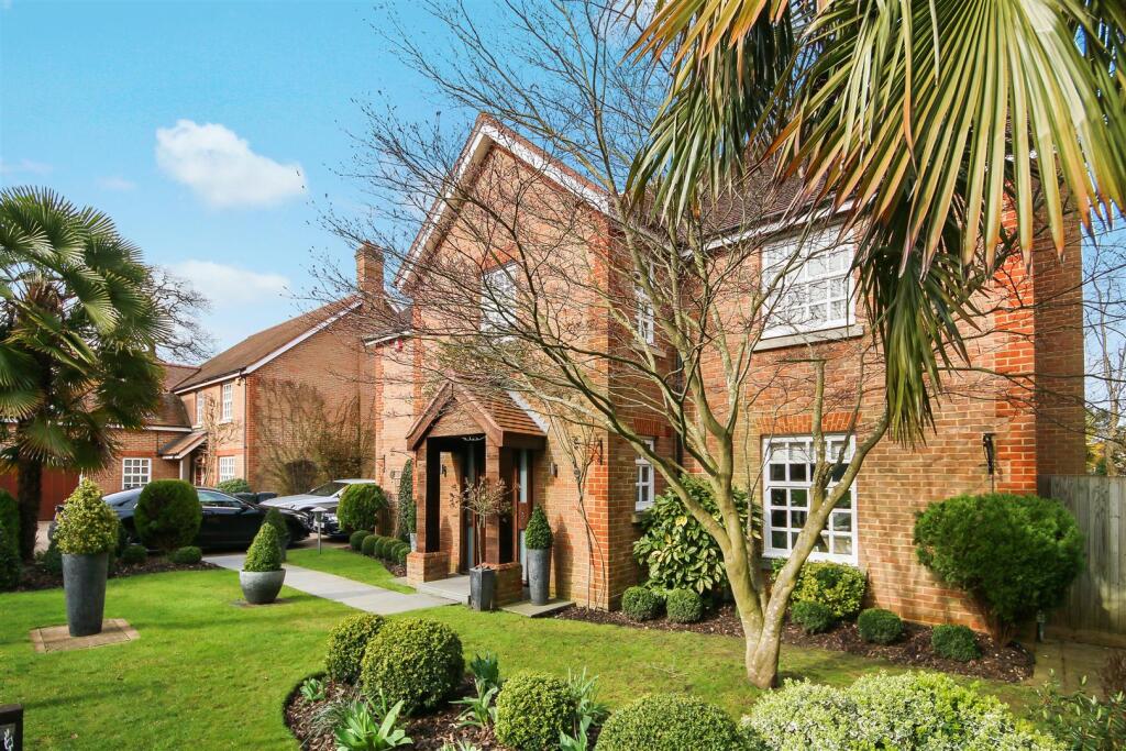 Main image of property: May Gardens, Elstree