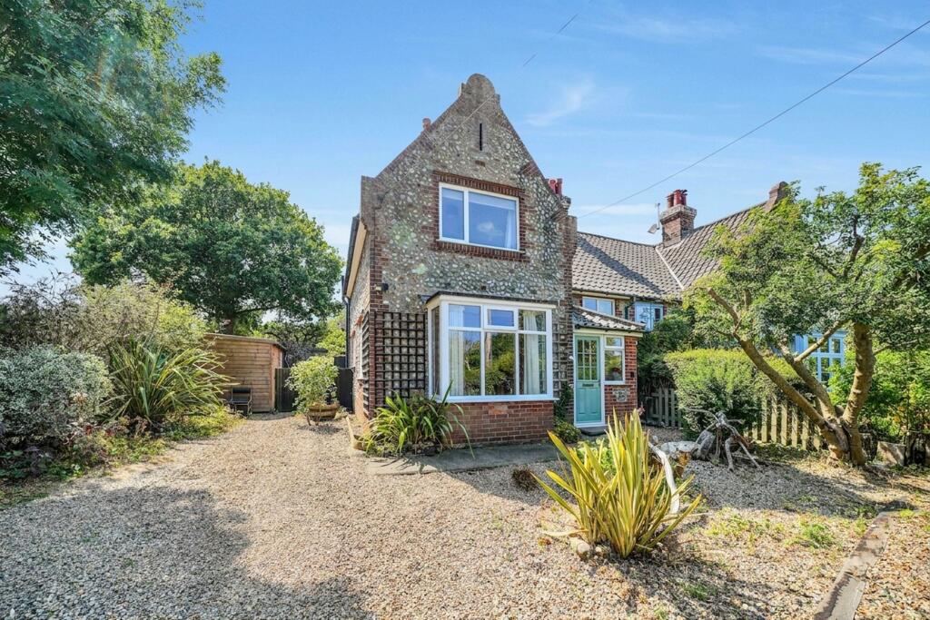 Main image of property: Top Common, East Runton, NR27