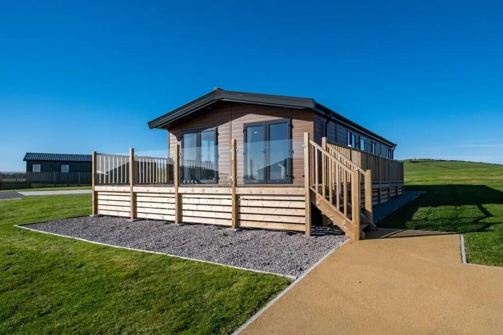 2-bed caravan on Atlas Wisteria Coniston View, Aldingham LA129RU, £174,995