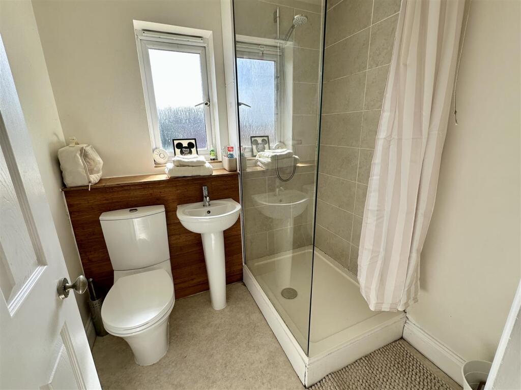 Additional image 25 of Wain Close, Alcester