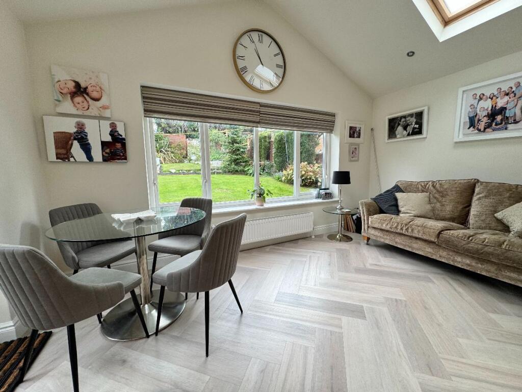 House in Solihull, Kineton Green - View 5