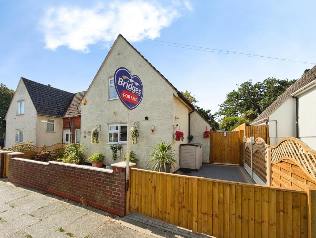 Main image of property: The Avenue, Aldershot, Hampshire, GU12