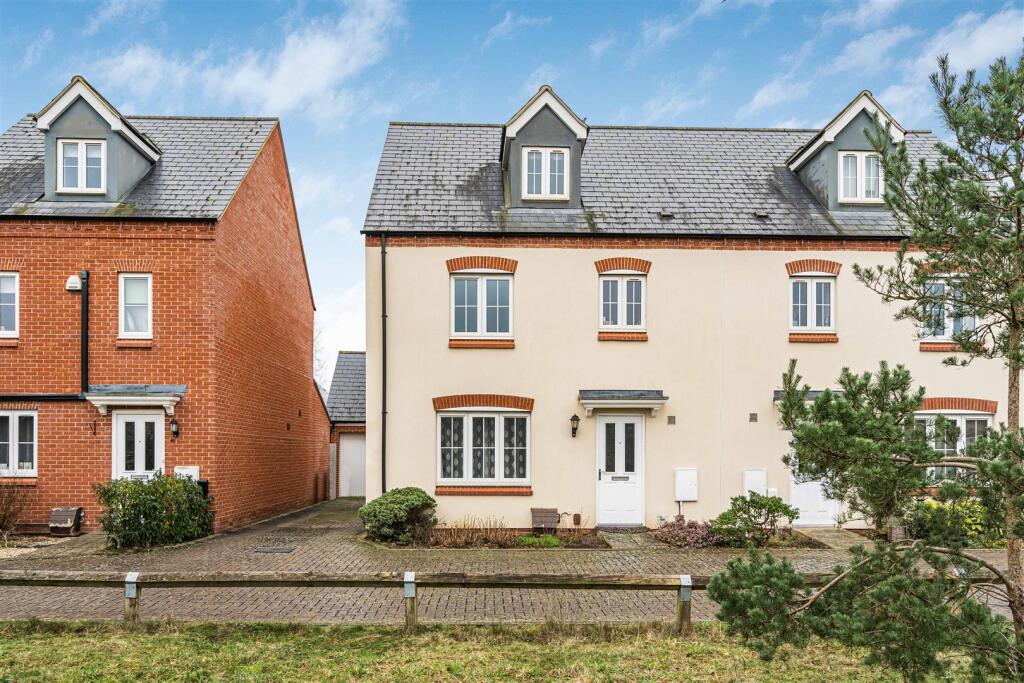 Main image of property: Fontwell Road, Bicester