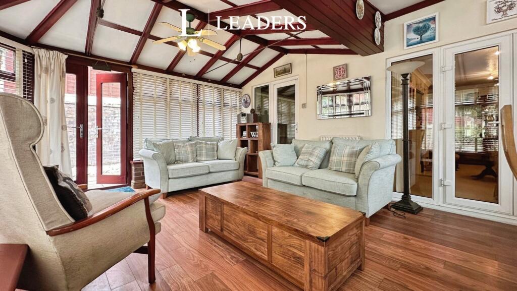 House in Dudley - View 5