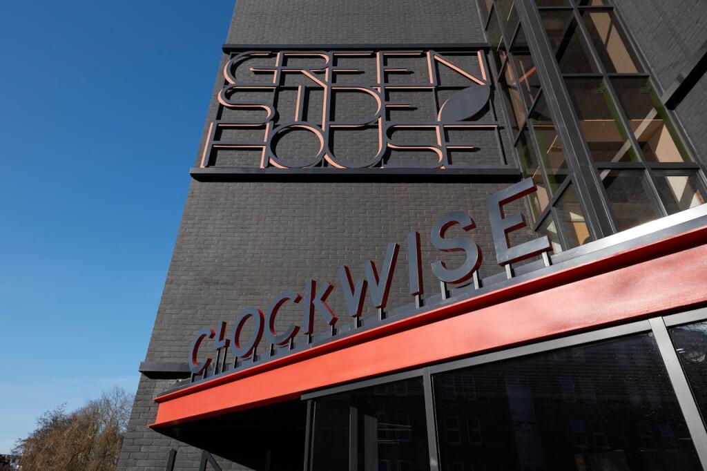 Main image of property: Clockwise, Greenside House, 50 Station Road, London, N22 7DE