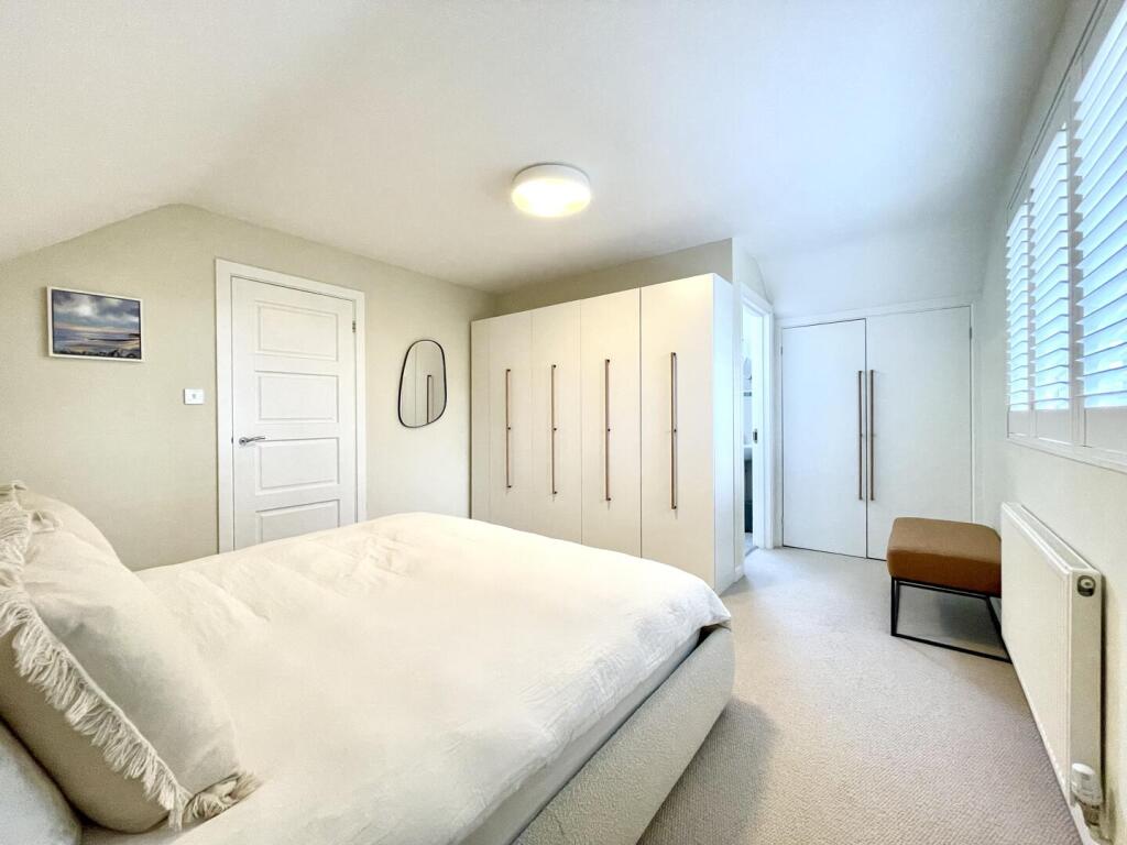 House in Christchurch, Iford, Fairmile - View 4