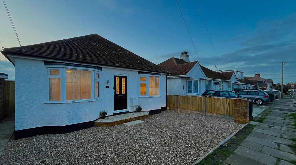 York Road, Herne Bay, CT6 8SN photo 2