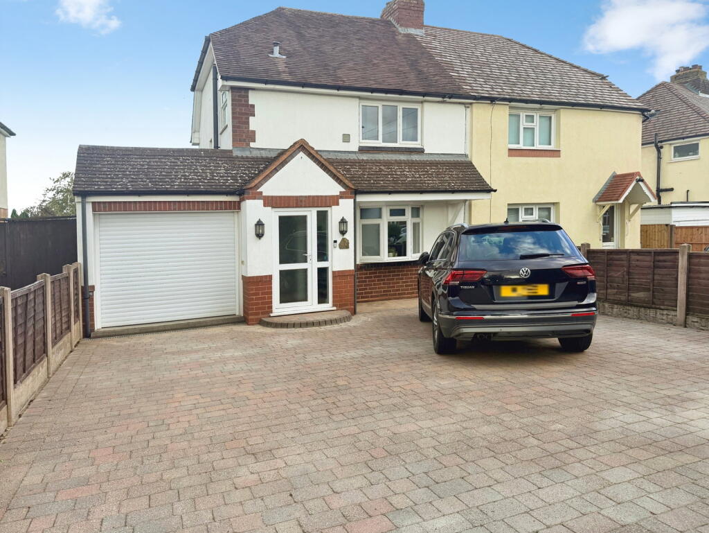 Main image of property: Cartersfield Lane,Walsall,WS9 9EF