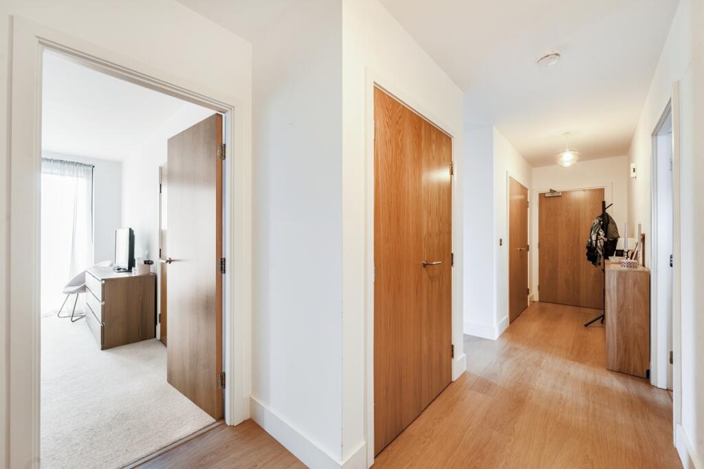 Apartment in London - View 4