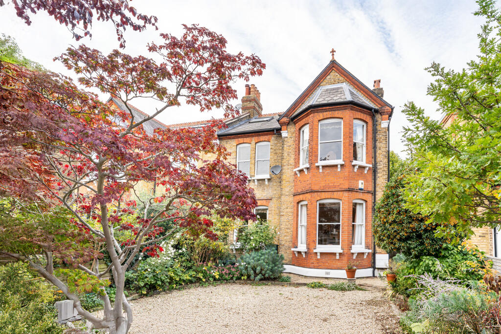 Main image of property: Rodenhurst Road, London, SW4