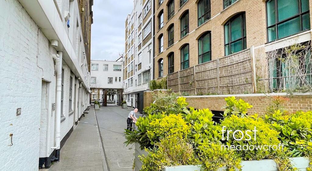 ChelseaWharf Lots Road SW10 office to let 4 2.jpg