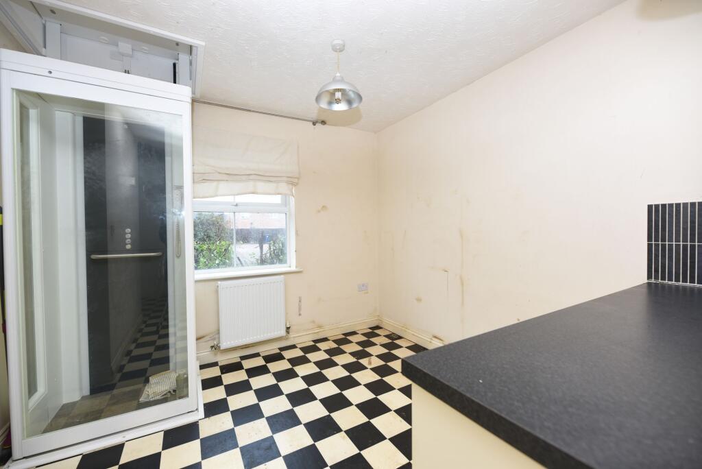 Jeffrey Drive, Sapley, PE28 photo 4