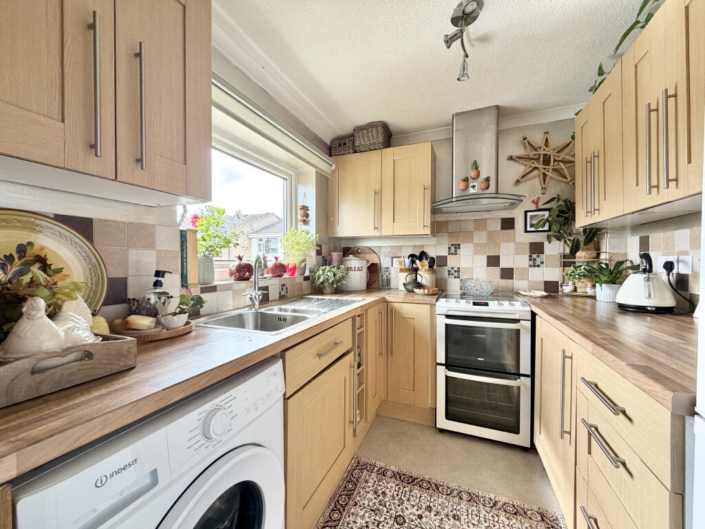 Apartment in Taunton, Comeytrowe - View 4