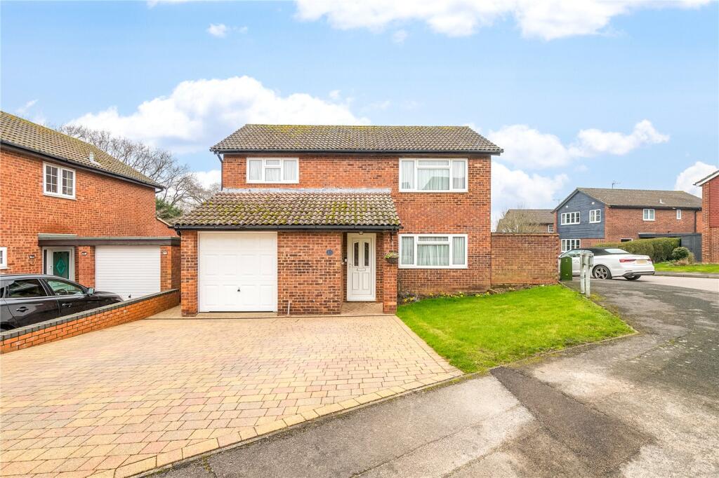 Main image of property: Dawlish Close, Bragbury End, Hertfordshire, SG2