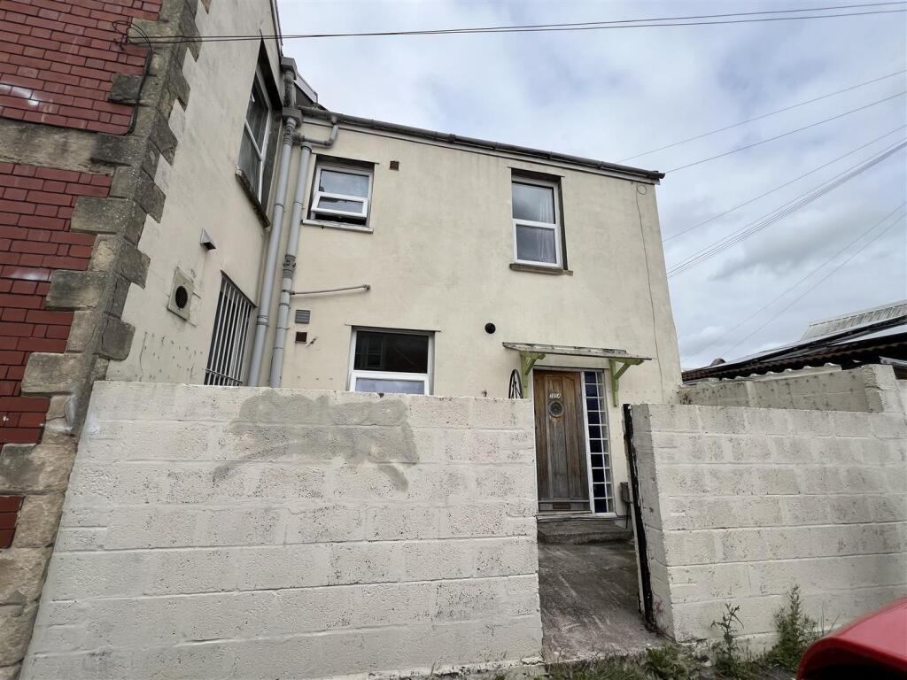 Main image of property: Gloucester Road, Horfield, Bristol