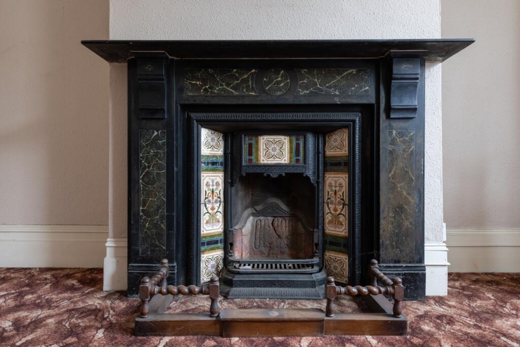Harold Road, Leytonstone, London, E11 4QY photo 4