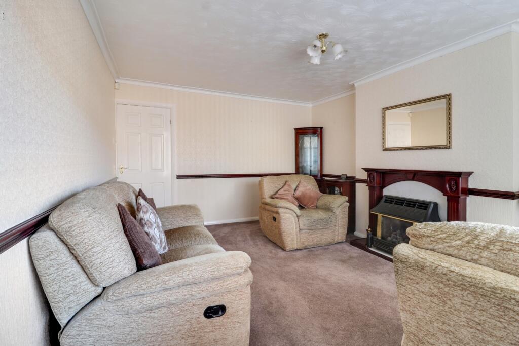 Towngate, Ossett, West Yorkshire, WF5 photo 3