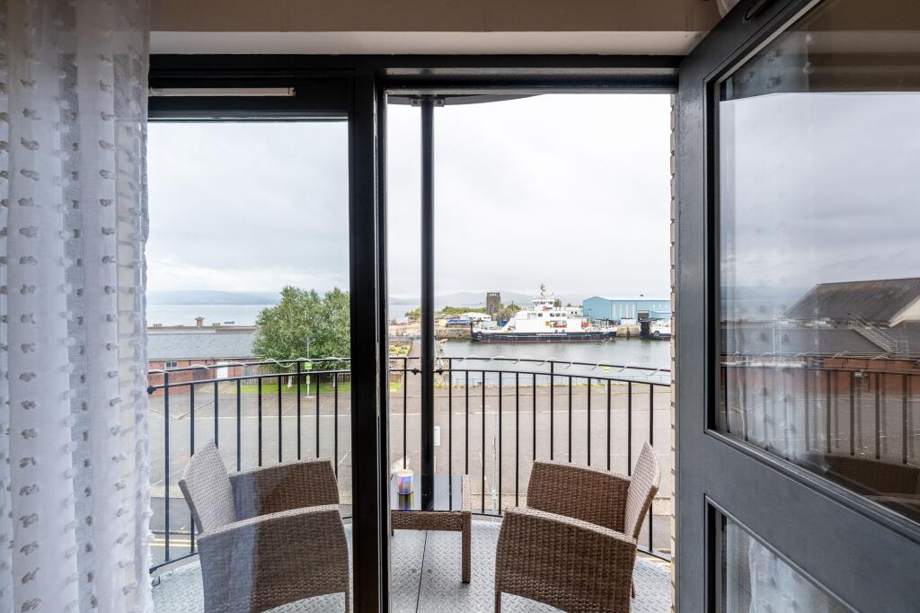 Apartment in Paisley - View 4