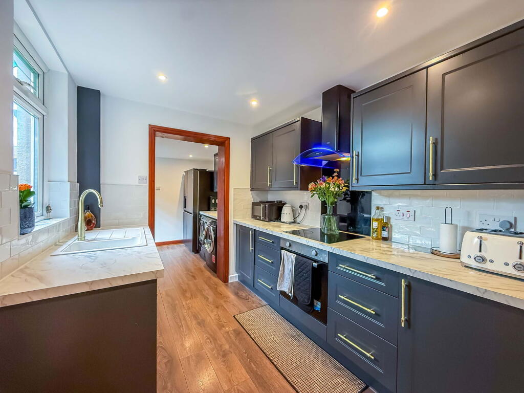 House in Sefton, Meols Cop - View 2
