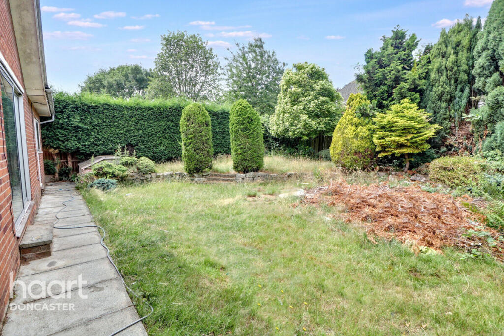 Oakdale Close, Edenthorpe, Doncaster photo 4