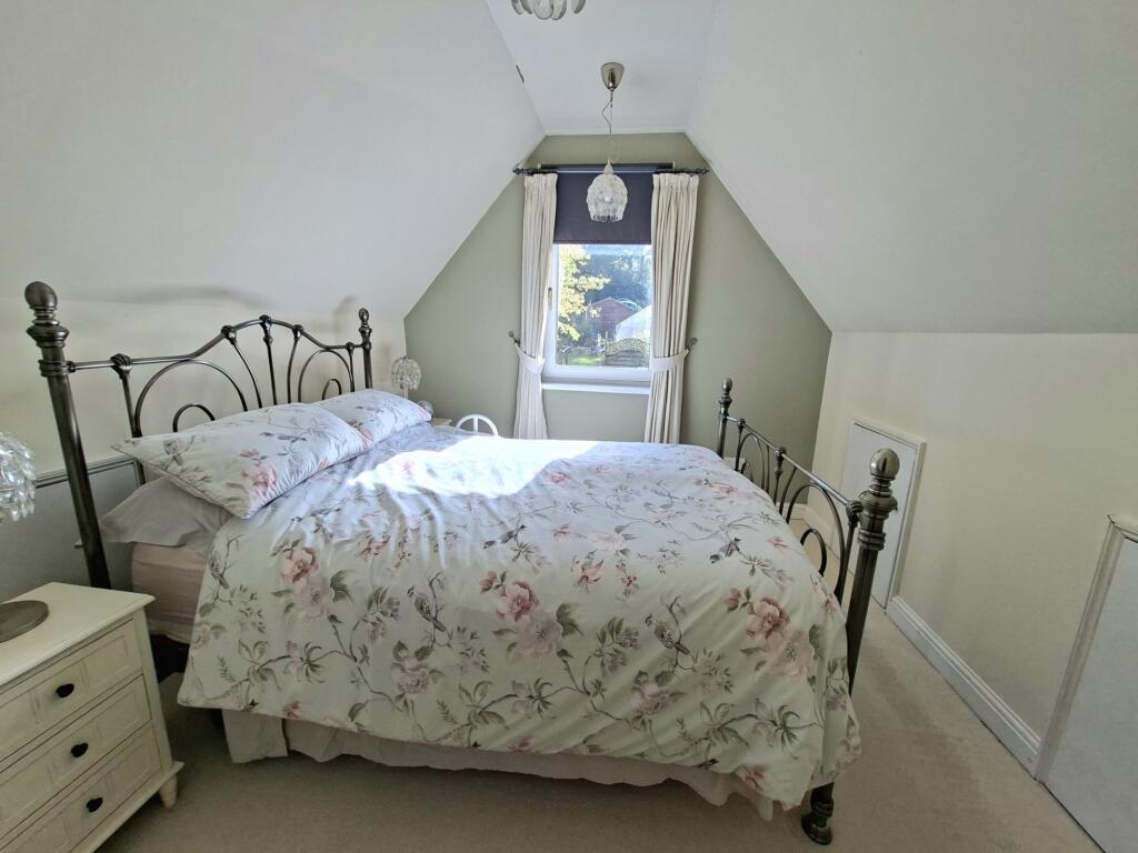 Smithy Moor Avenue, Stocksbridge, S36 photo 3
