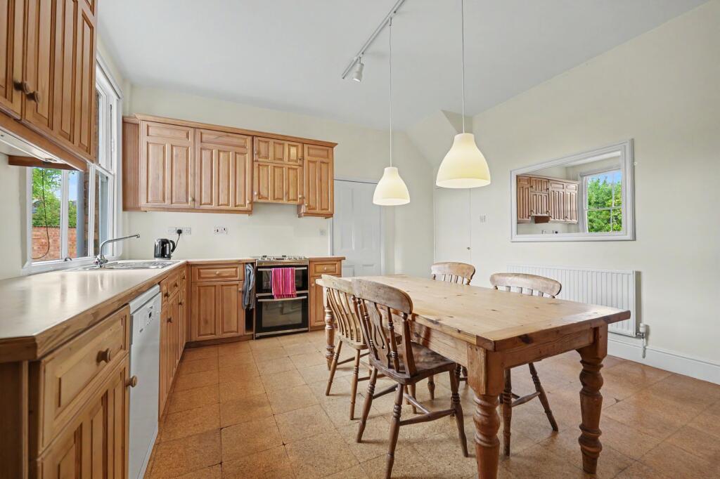 House in Leicester - View 3