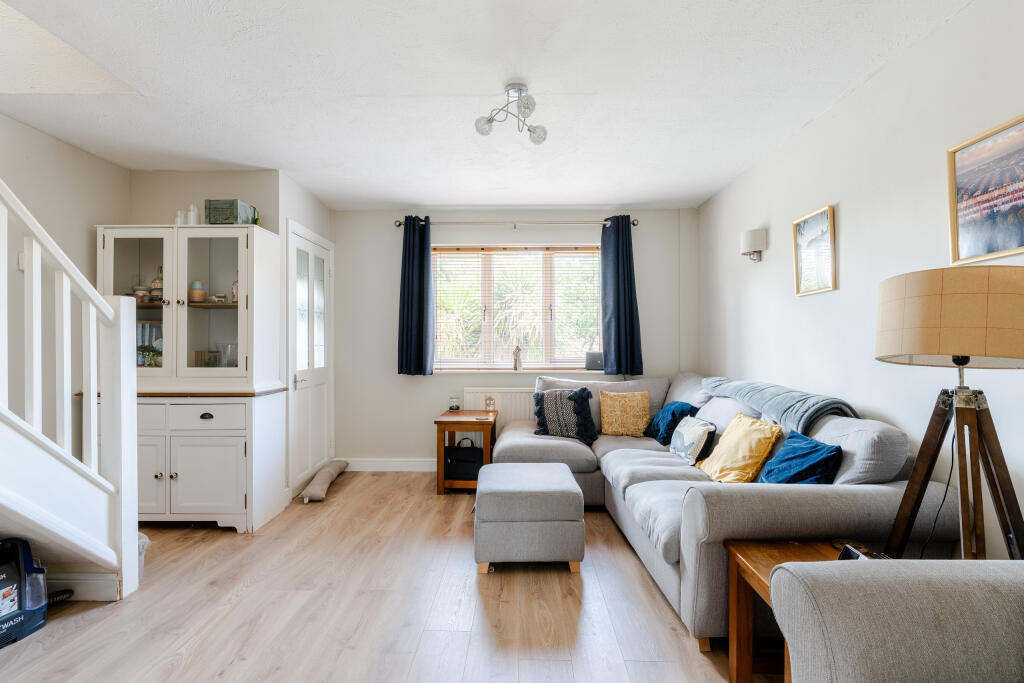 Ellicks Close, Bradley Stoke, Bristol photo 4