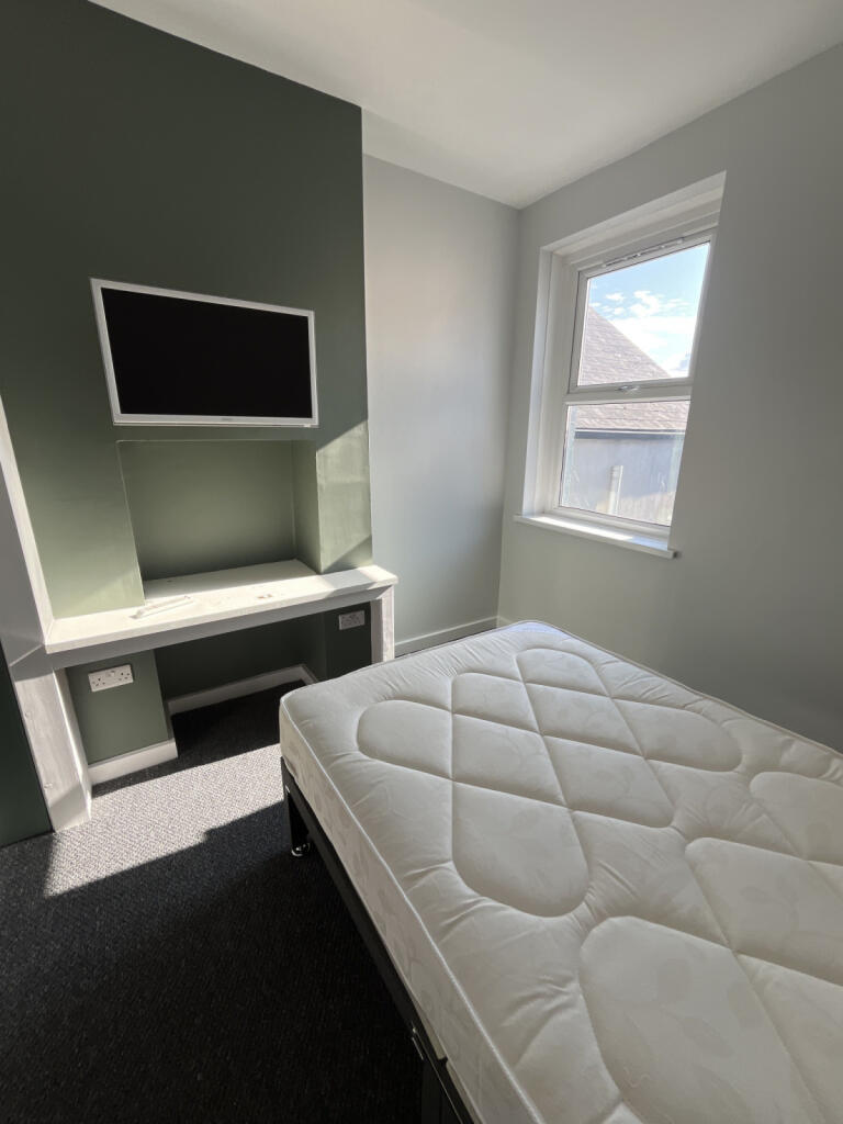 Main image of property: Mackintosh Place, Cardiff, CF24