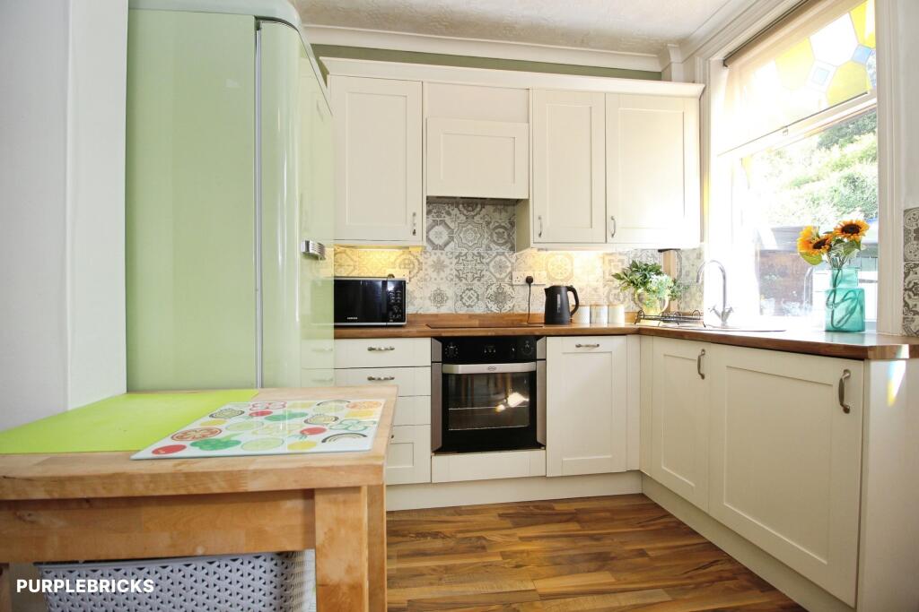 House in Kirklees, West Yorkshire - View 4