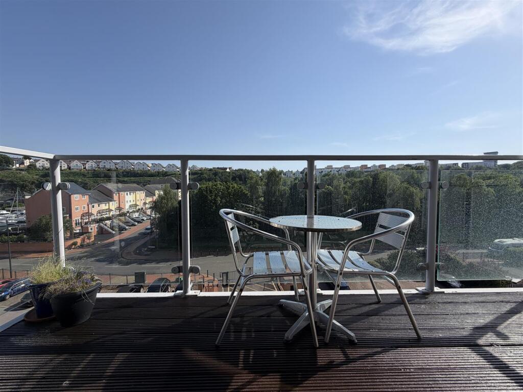 Main image of property: Ty Windsor, Penarth Marina