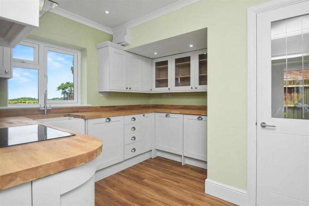 House in Cottingham, North Northamptonshire - View 3