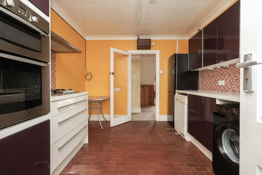 Hereward Avenue, Birchington, Kent, CT7 photo 4