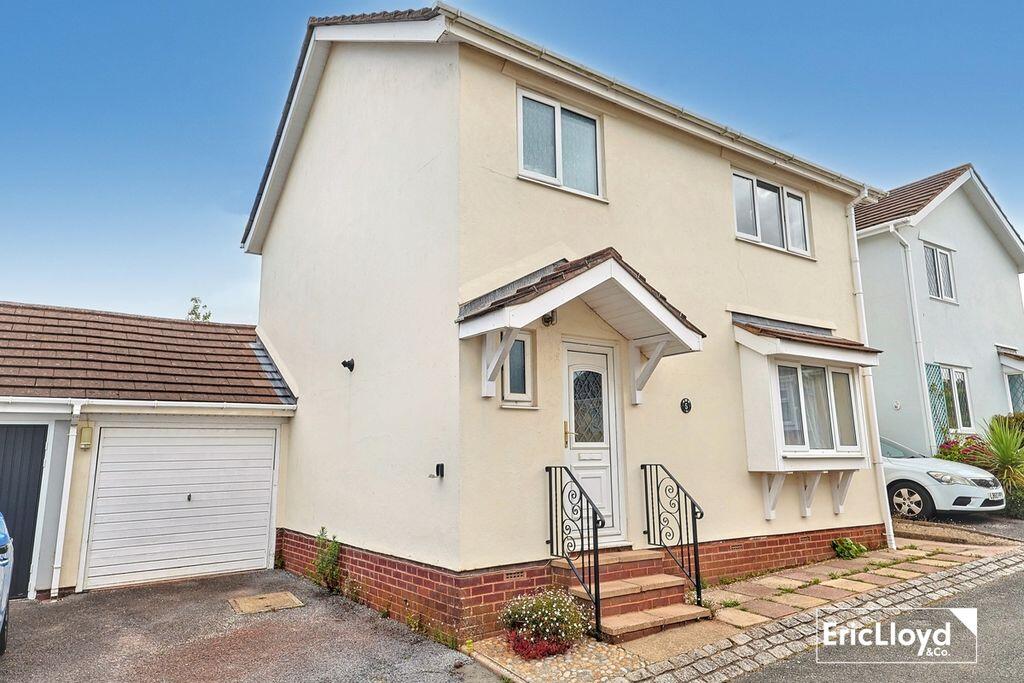 Main image of property: HOUND TOR CLOSE HOOKHILLS PAIGNTON