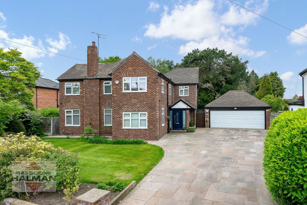 Main image of property: Kenilworth Road, Sale, M33