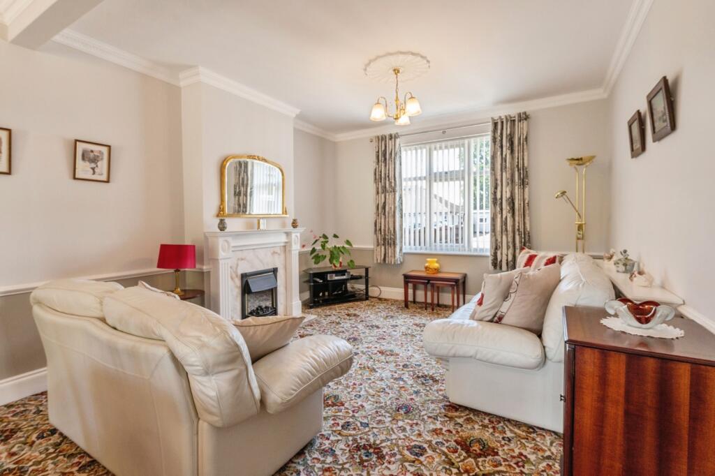 House in Brentwood, Essex - View 3