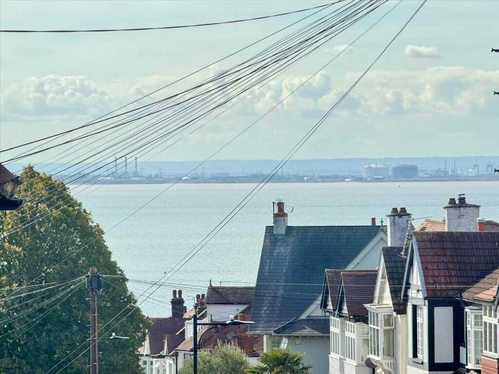 House in Southend-on-Sea, Essex - View 3