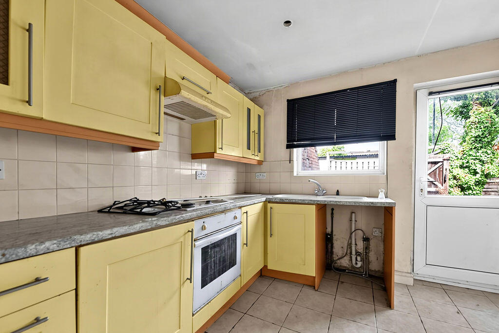 Apartment in Portsmouth - View 4