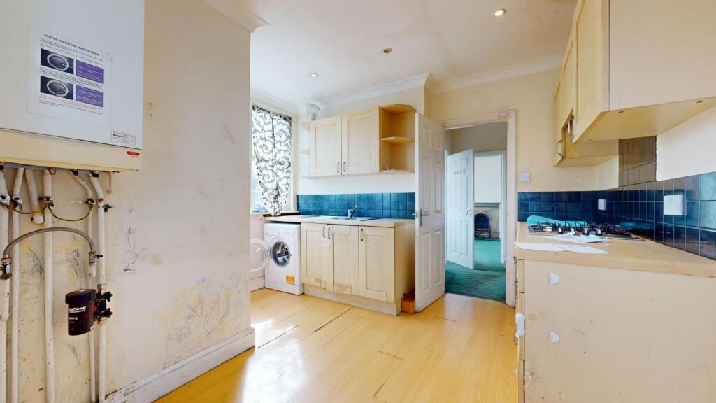 191 Bowes Road, Bounds Green, N11 2HN photo 5