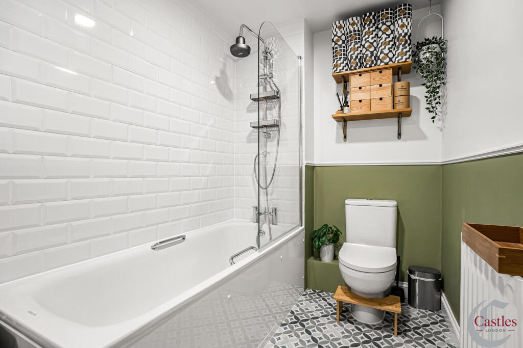 Apartment in London - More