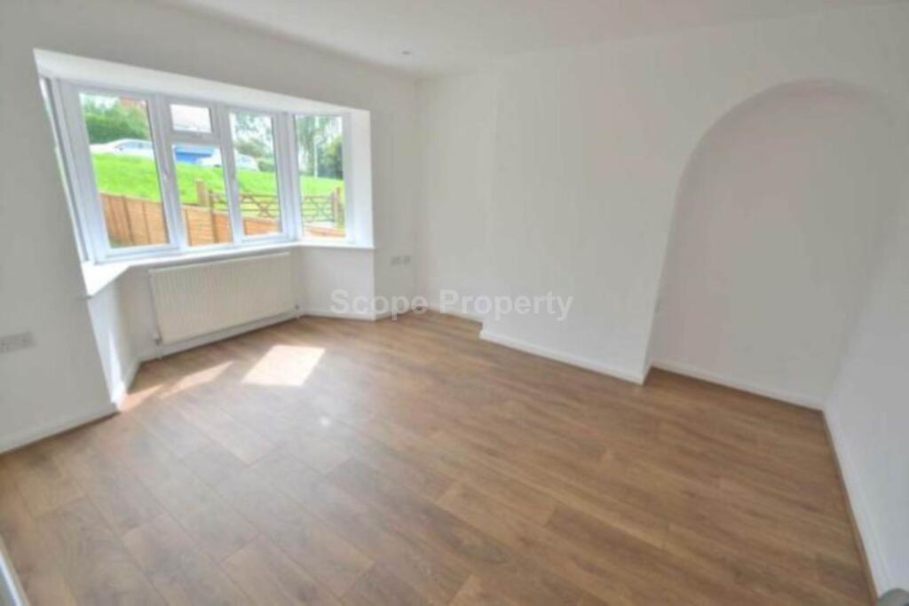 House in Reading - View 3