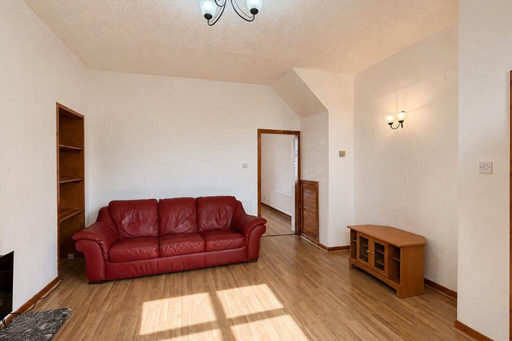 Apartment in Kirkcaldy - View 4