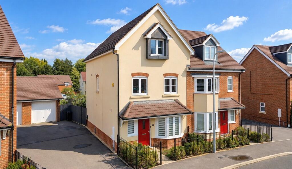 House in Woodley, Wokingham