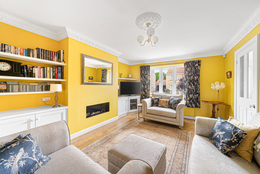 House in Leeds, Boston Spa - View 4