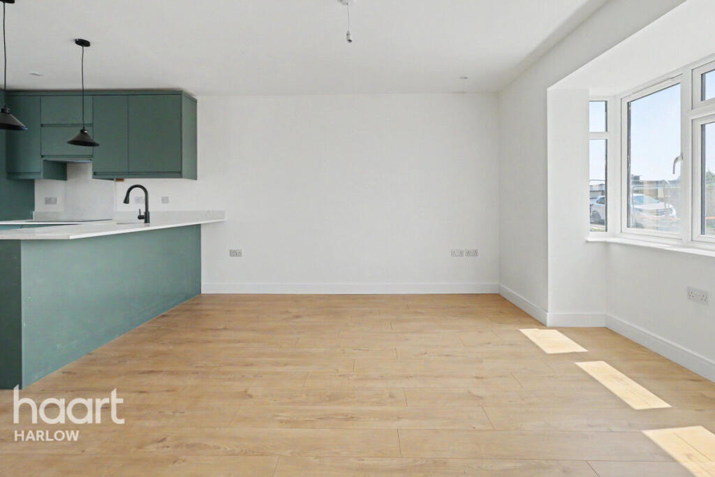 House in Chelmsford - View 5