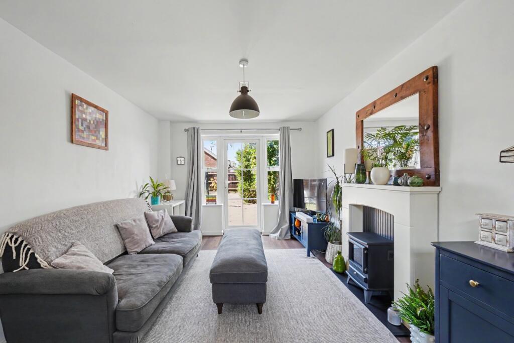 House in Gillingham, Medway - View 4
